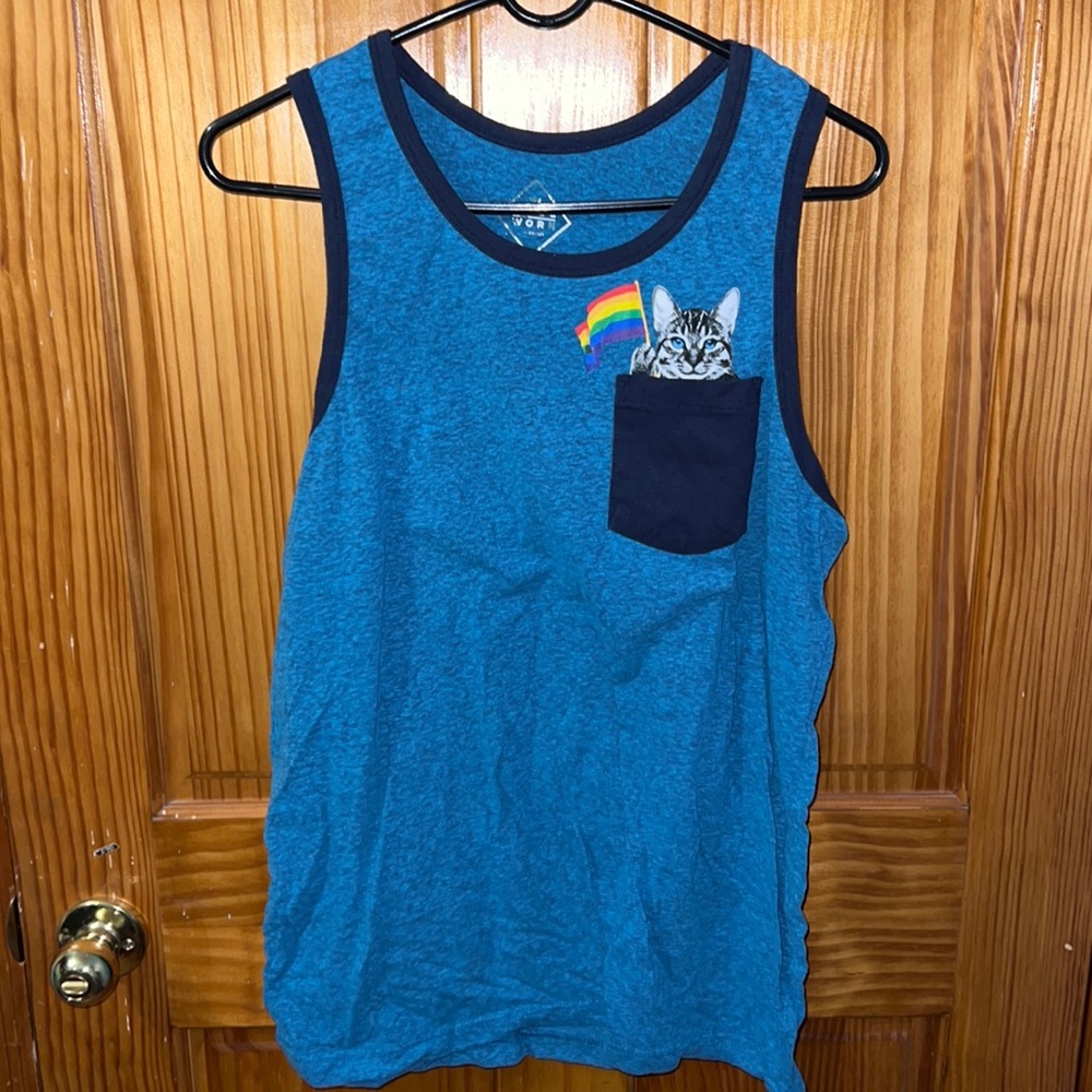 Well Worn Pride Tank Top Shirt in Blue with Cat and Pride Flag Size L